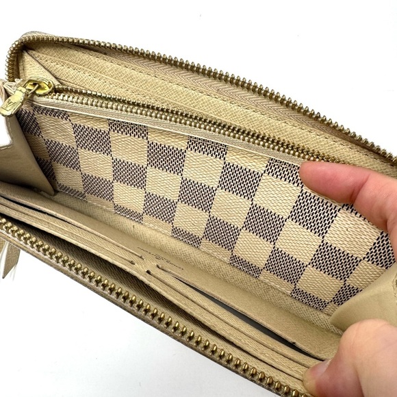 Louis Vuitton Zippy Wallet – Damier Azur Canvas – Zip Around Classic - Picture 12 of 12